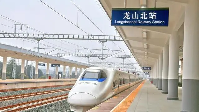 石家庄到湘西州物流公司-专业团队/提供包车运输服务