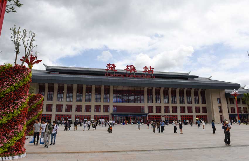 包头到楚雄州物流公司节假日无休装车2023